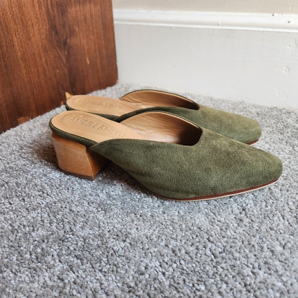 JAMES | SMITH 'Cafe Society' Mules - Green Suede - Picture 1 of 8